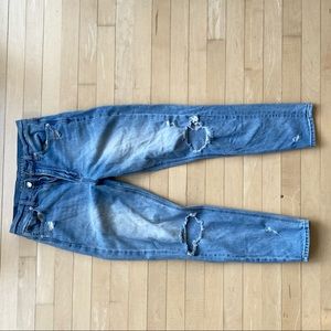 American eagle mom jeans